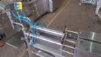 Envasadora de l�quidos pneum�tica em inox semi-autom�tica com dois bicos Y&G Packing Machinery