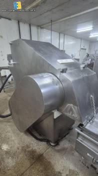 Quebrador cortador de blocos carnes Ibrasmak com moedor Simetria e esteira transportadora