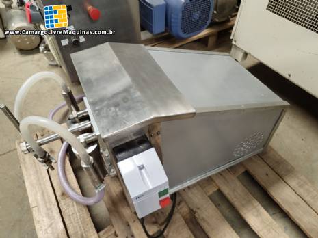 Envasadora com dois bicos de bancada Lawes