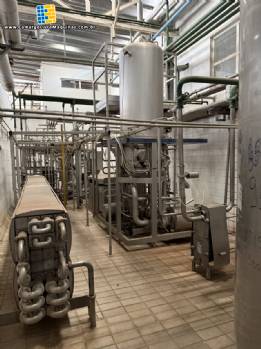 Sistema de esteriliza��o ass�ptico pasteurizador tubular com homogeneizador Tetra Pak