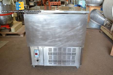 Ultracongelador em inox Pr�tica Klimaquip