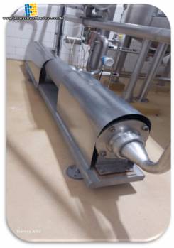 Bomba positiva helicoidal em aço inox 316 Netzsch 9,46 m³ / h