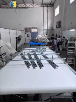 Divisora boleadora para massas de p�es 12.000 unidades por hora 4 canais