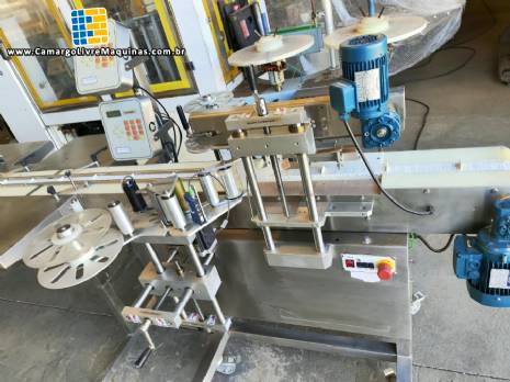 Aplicadora de selo lacre para cartuchos 3 abas selo de produto importado com cabeçote duplo Tecmaes Aplicadora de selo lacre para cartuchos 3 abas selo de produto importado com cabeçote duplo Tecmaes