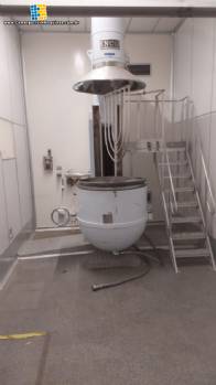 Batedeira planetária com tacho basculante encamisado Inco 500 litros Batedeira planetária com tacho basculante encamisado Inco 500 litros