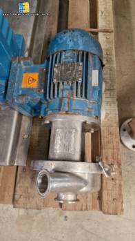 Bomba centrífuga sanitária Castinox com motor WEG 2 CV Bomba centrífuga sanitária Castinox com motor WEG 2 CV
