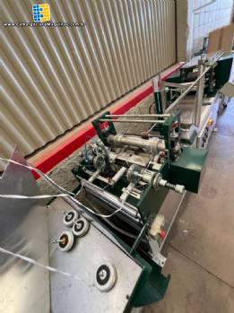 Máquina fabricadora de toucas descartáveis EDX ano 2022 Máquina fabricadora de toucas descartáveis EDX ano 2022